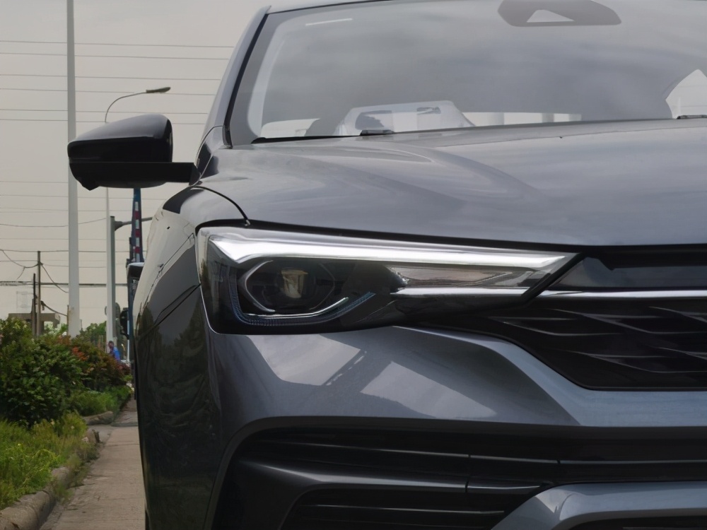 推荐顶配车型新款荣威i5购车指南,荣威i5口碑