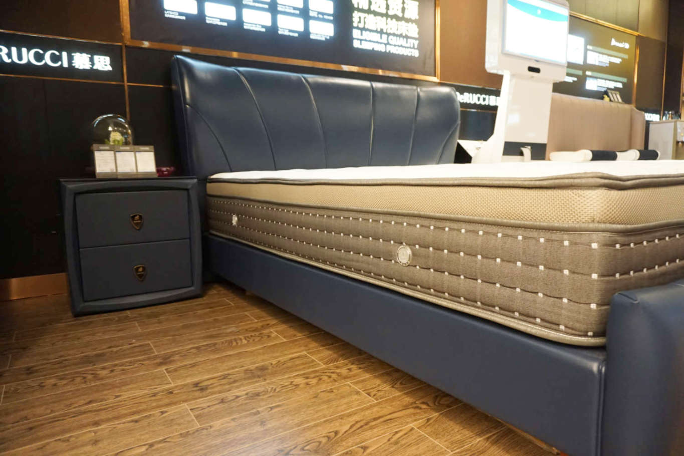 慕思3d床垫和树脂球床垫哪个好,太空树脂球和慕思床垫的区别