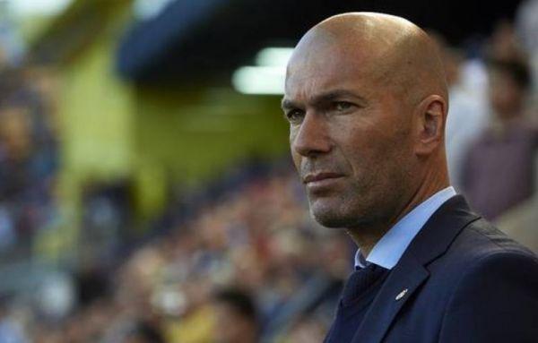 皇马银河战舰虽然战绩非凡，但是却开创了巨星抱团的先河