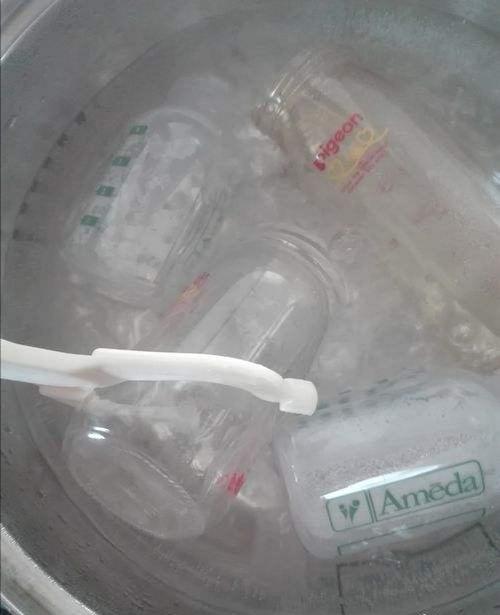 出生15天的宝宝2天不拉大便怎么办,出生半月的婴儿一星期没拉大便