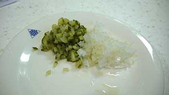 想吃咸鸭蛋不用油怎么做,想吃剁椒酱不用出去买教你在家做