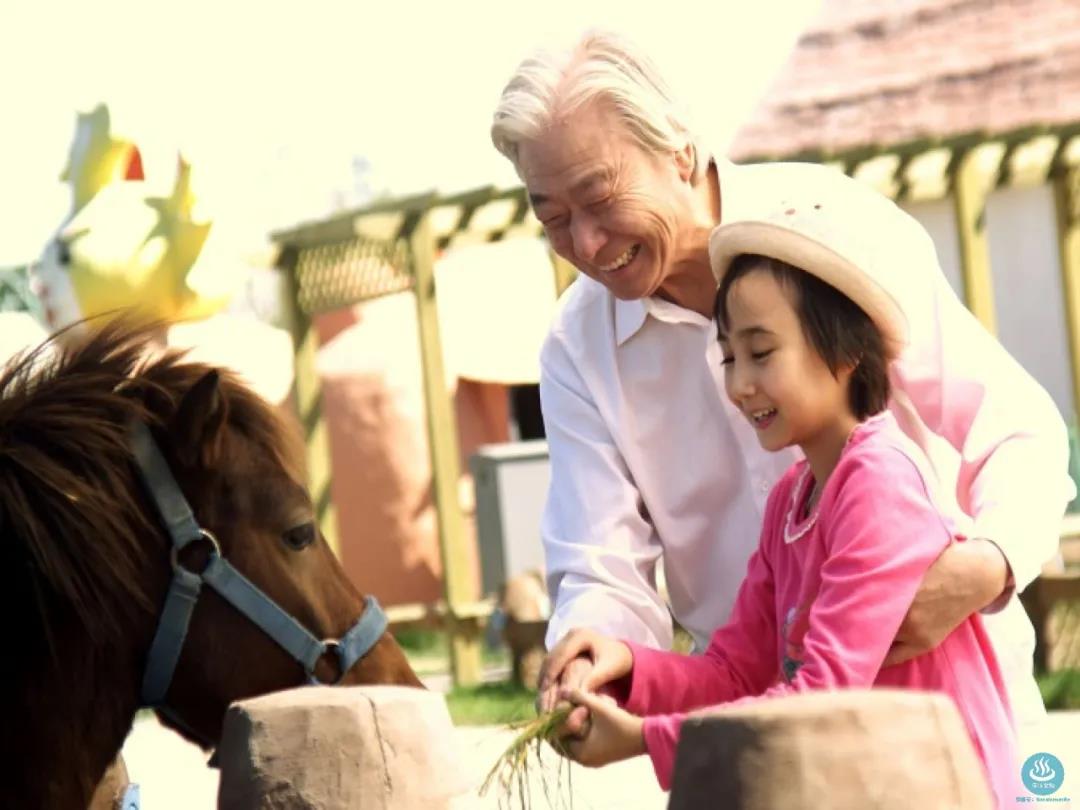 光合谷天沐温泉团购老人,光合谷天沐温泉酒店