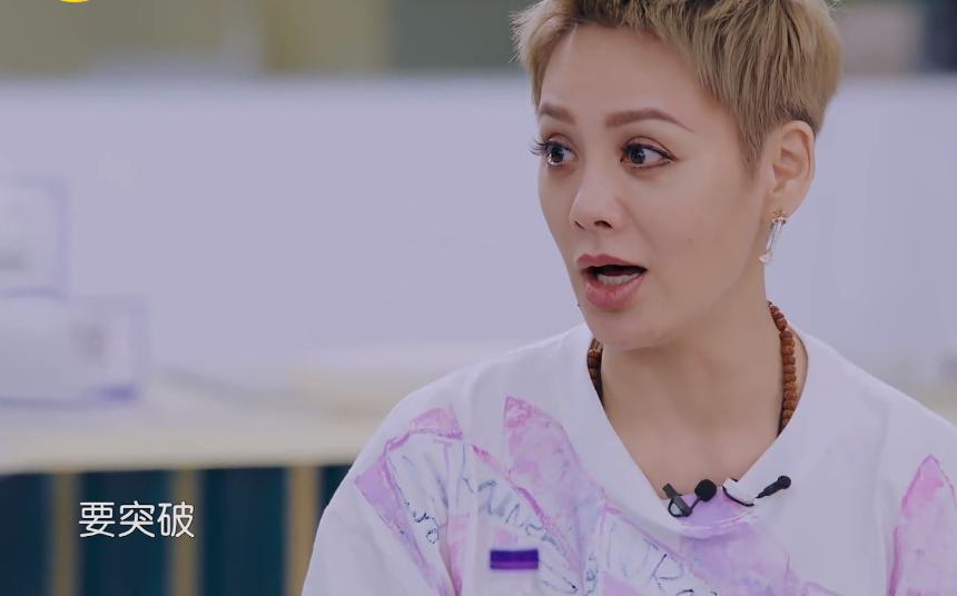 一季比一季难看？《中餐厅5》不靠谱，全员不会做饭，尴尬又无聊