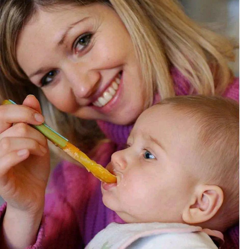 宝妈不吃饭宝宝会怎样,宝妈不吃水果宝宝会怎样