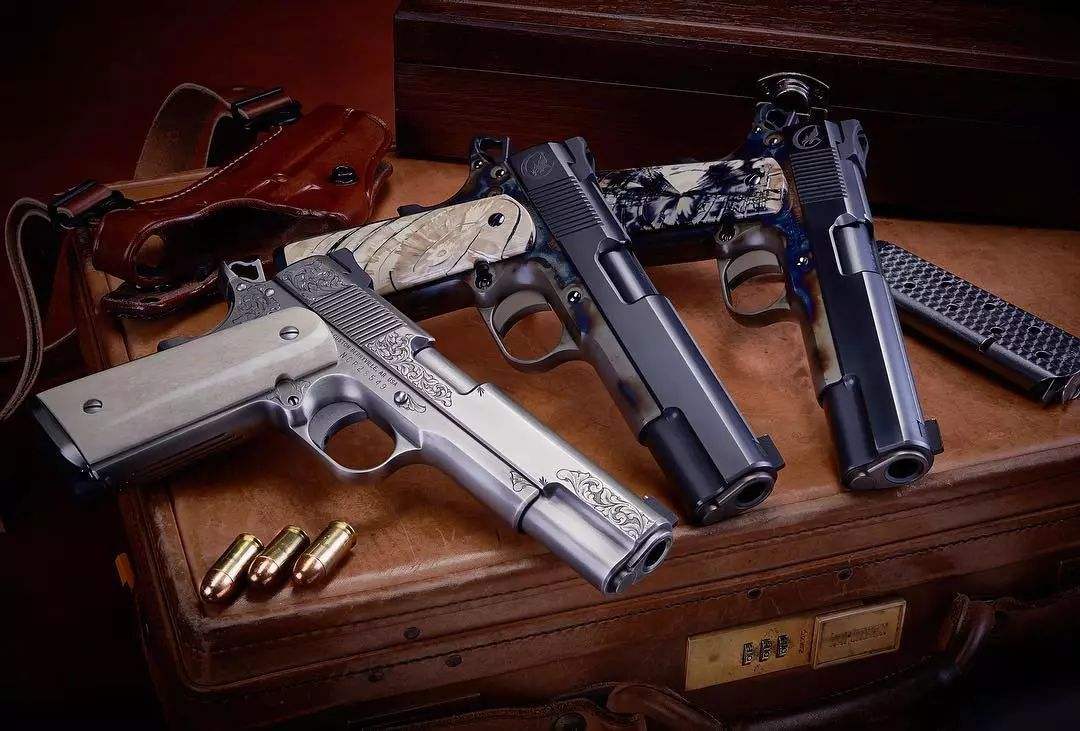 缝纫机厂研制的经典手枪，虽然火力不足，但便携性很好