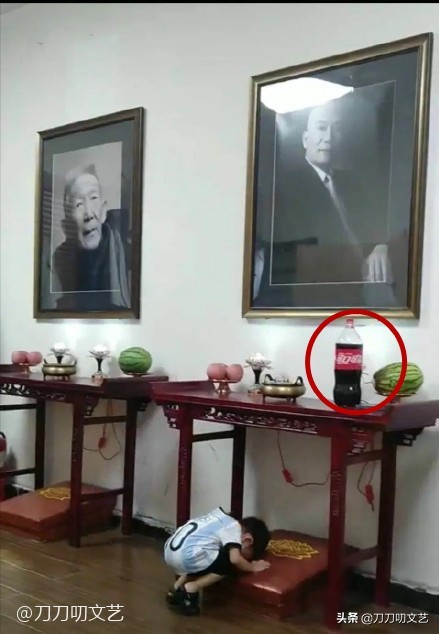 郭德纲说恩师侯耀文晚年,郭德纲连续14年悼念恩师侯耀文