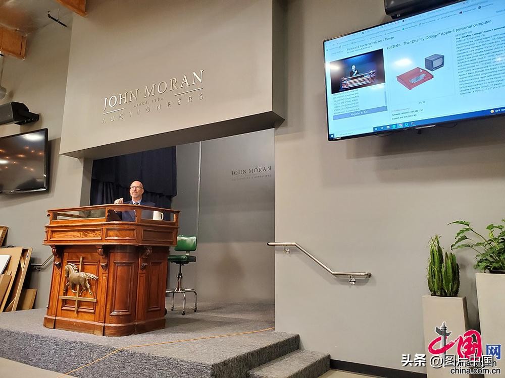 苹果发布的初代产品,苹果联合创始人