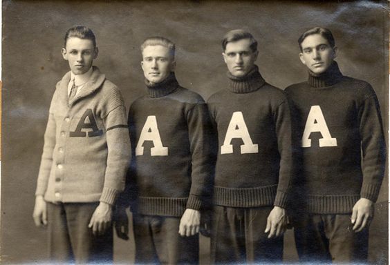 这件迈克尔杰克逊都爱穿的夹克，竟是男士春日的最佳选择？