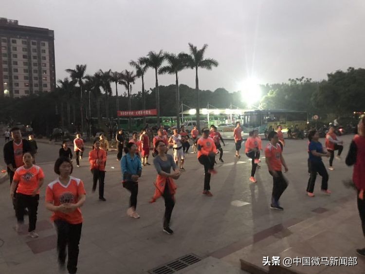 相识是缘相逢是歌,相逢是首歌相聚是种缘什么意思