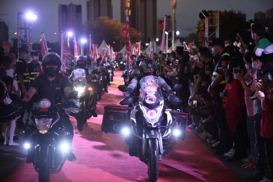 跨越大半个中国来到重庆摩博会,全国摩友齐聚重庆摩博会