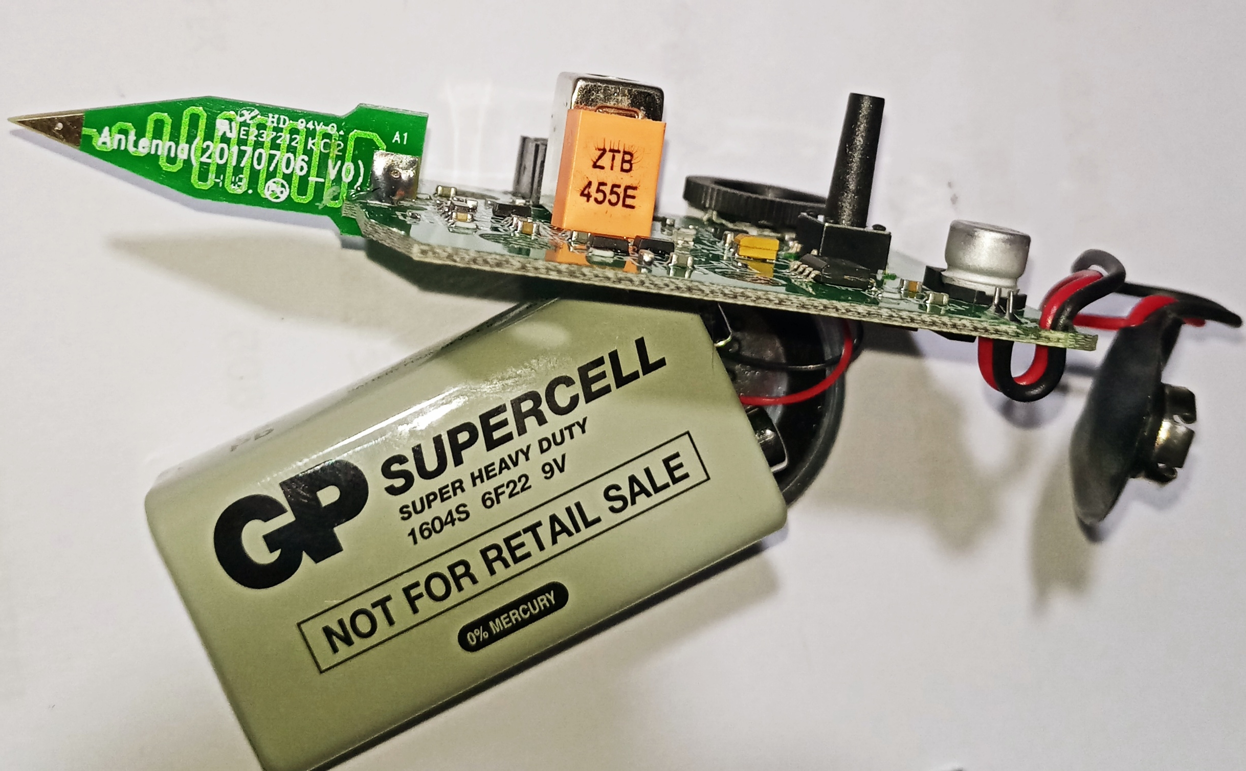 优利德ut682寻线仪怎么测电话线,优利德寻线仪对比精明鼠寻线仪