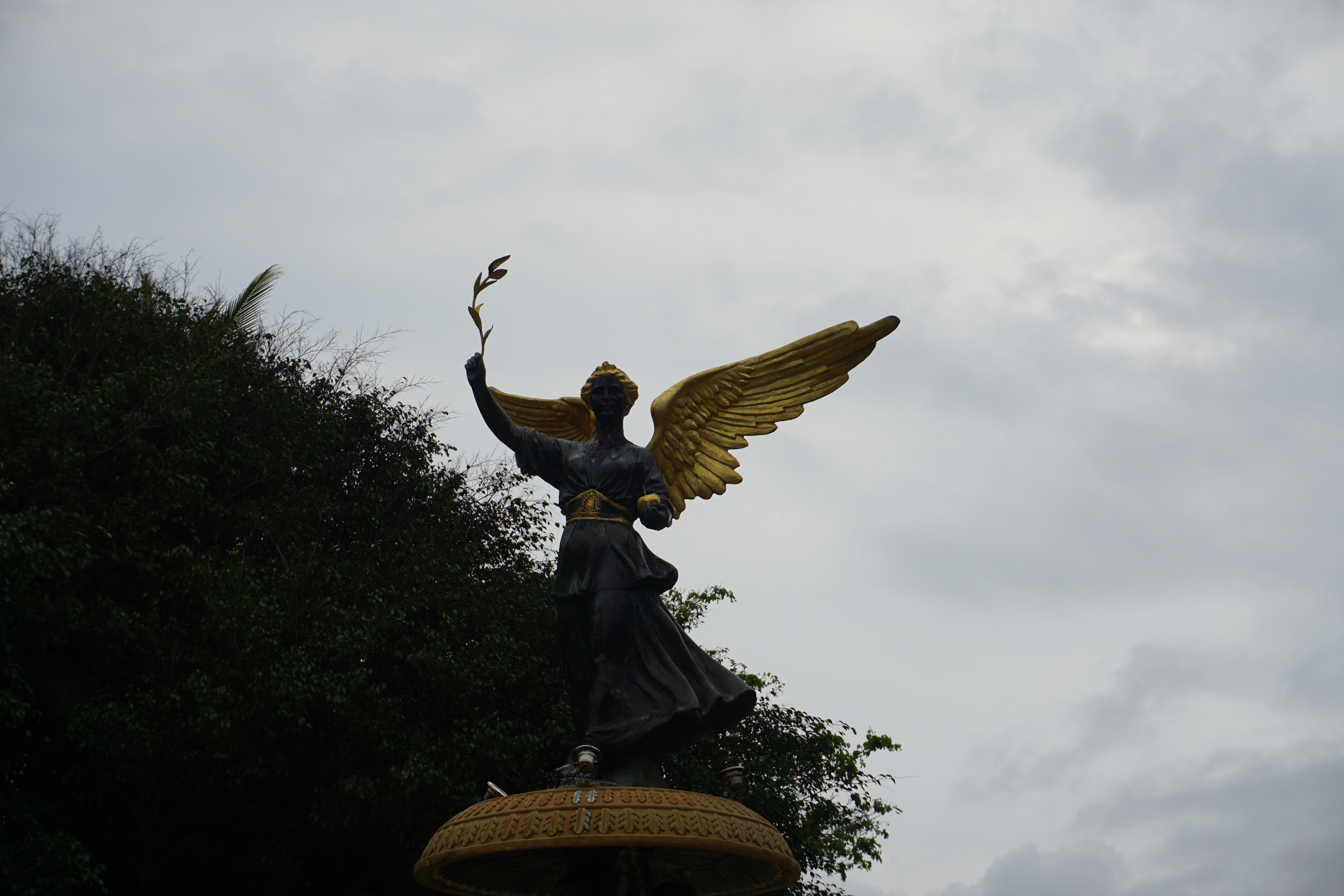 三亚海棠湾康莱德酒店8888房间,康莱德酒店测评