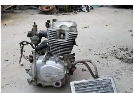 斯特林发动机单缸与双缸优缺点,双缸水冷发动机和单缸的区别