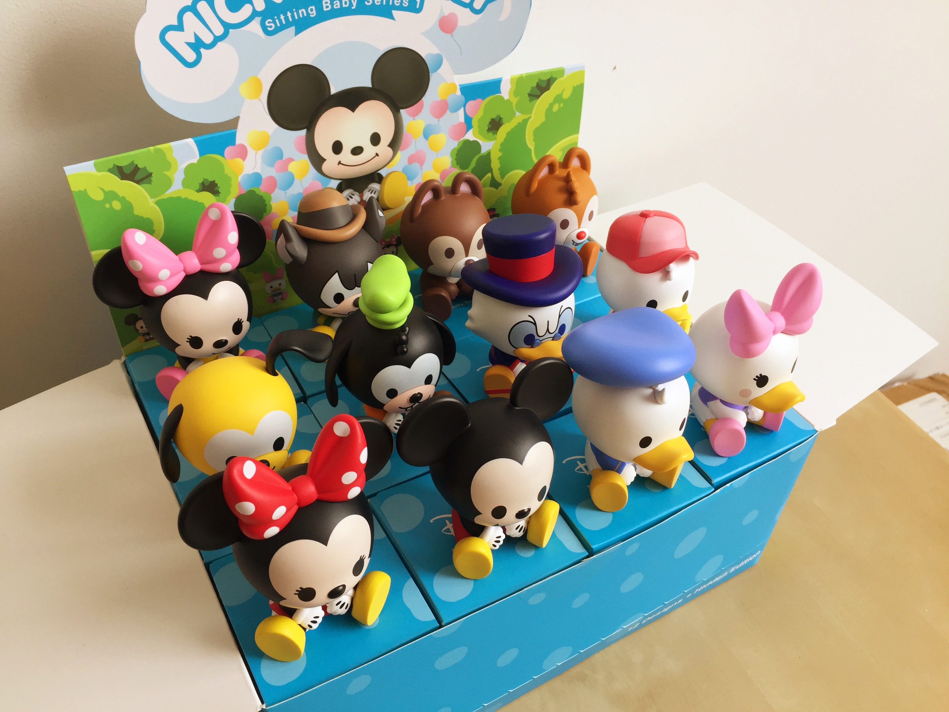 迪士尼米奇爬墙玩具盲盒,迪士尼米奇有趣的玩具