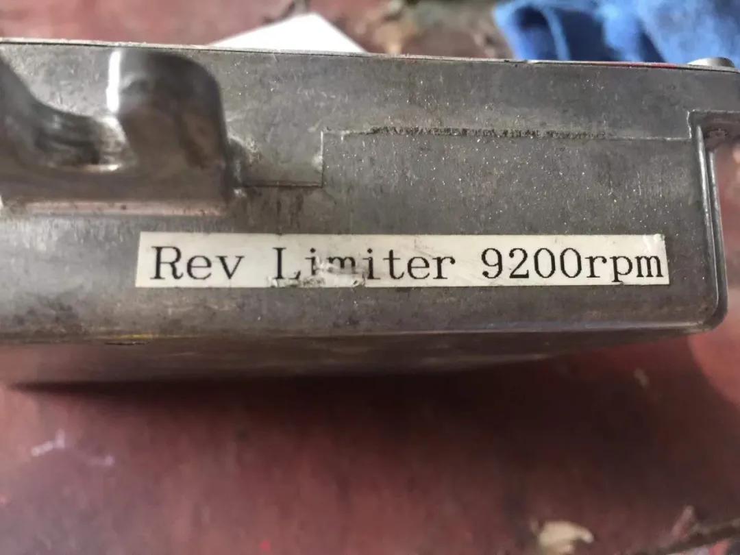 买车五万改车八万,买车4万改房车