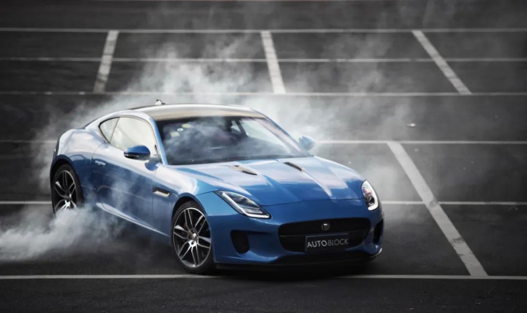 捷豹f-type3.0t测评,捷豹f-type2.0t极速测试