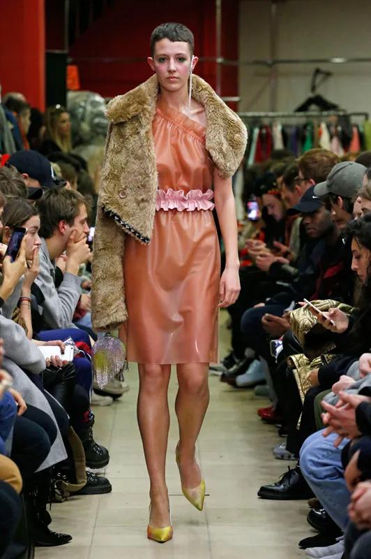 蔡徐坤跨界设计师,蔡徐坤合作设计师