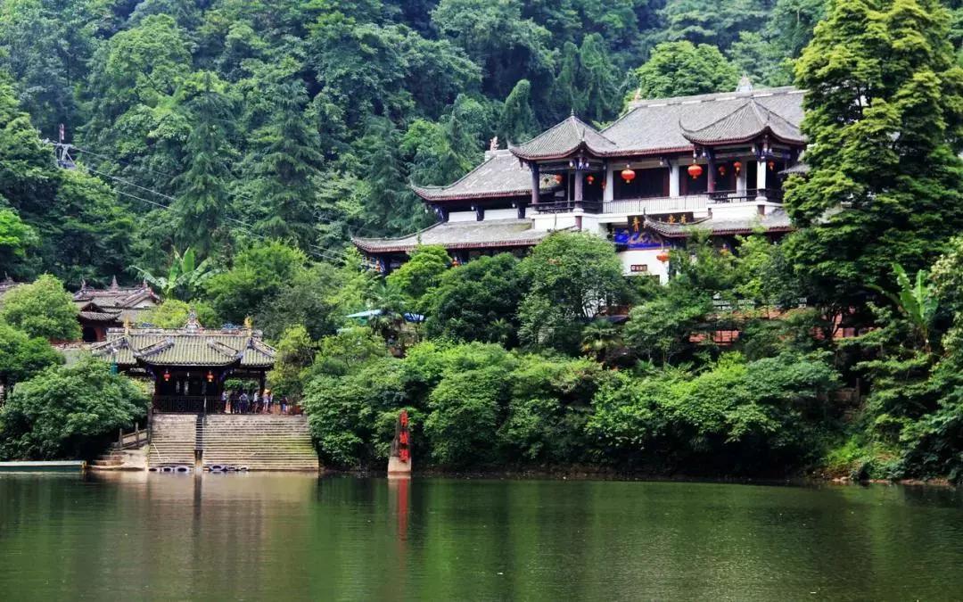 这里是四川英文,这里是成都