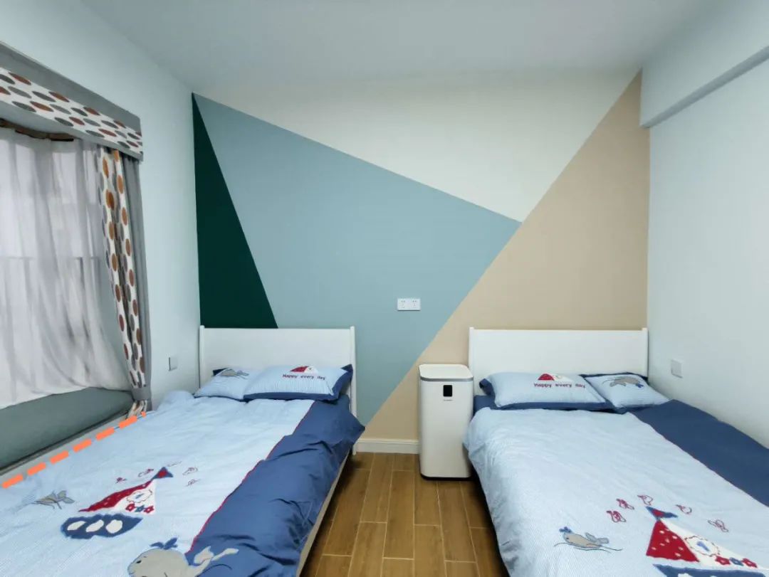 飘窗窗帘怎么挂,飘窗窗帘装里面好看还是外面好