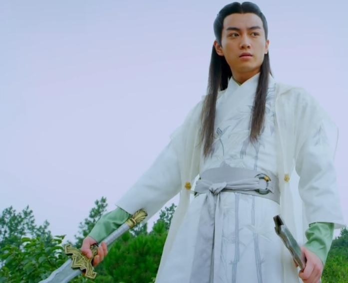 白眉大侠白云瑞最后跟谁在一起,白眉大侠白云瑞出世是第几回