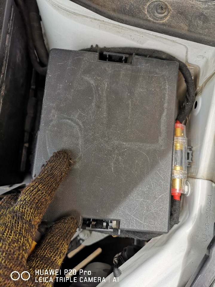 氙气灯led灯激光灯区别,汉雷氙气灯有5000k的吗