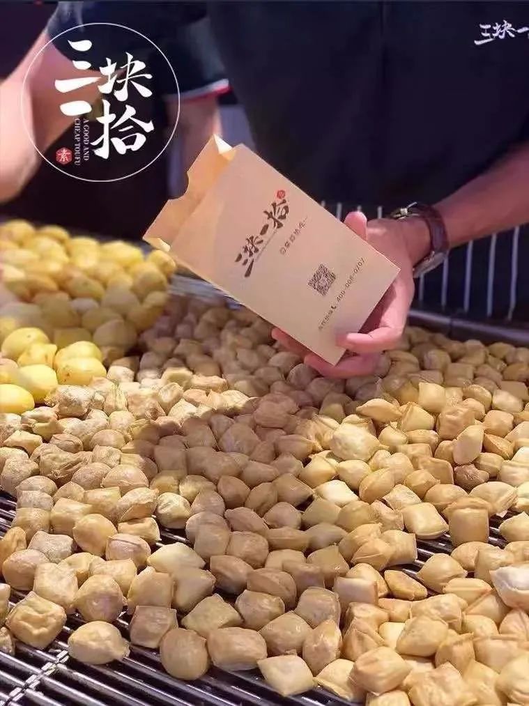 昆明疫情期间日销400000块,一口咬出“豆浆”的豆腐,在家就能吃