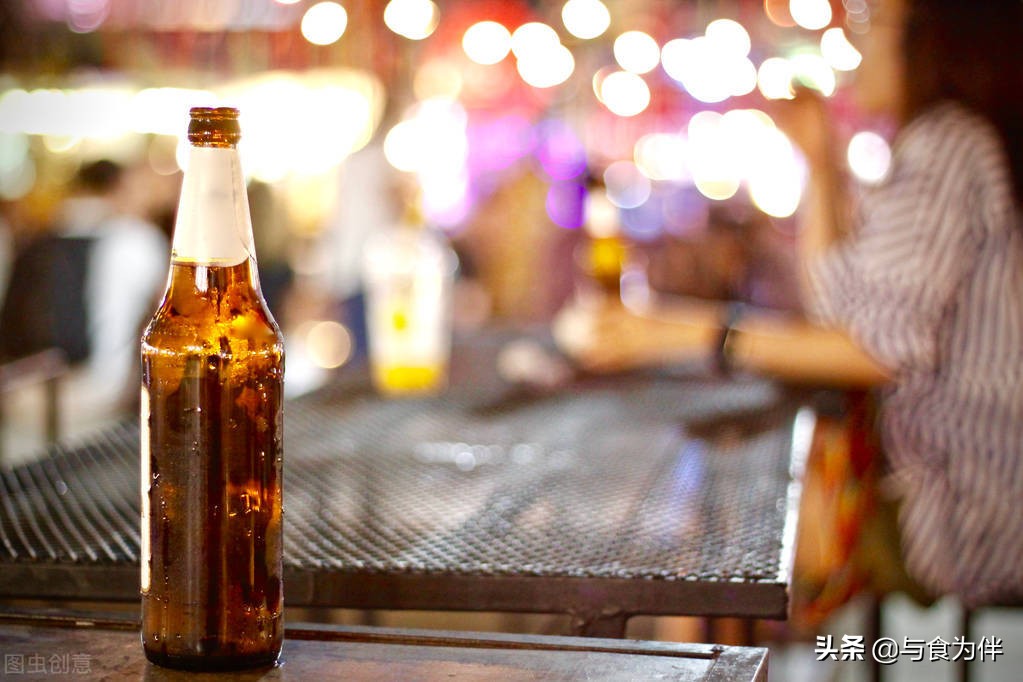 买啤酒看什么执行标准,买啤酒注意什么