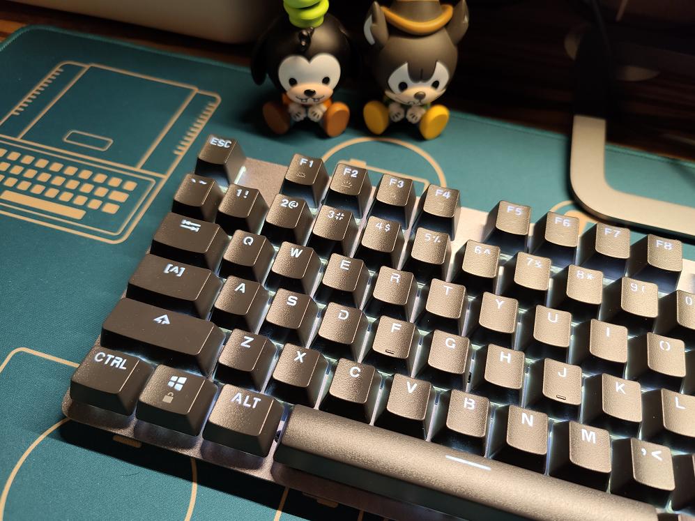 罗技键盘g610和k845,罗技键盘g412好还是k845好