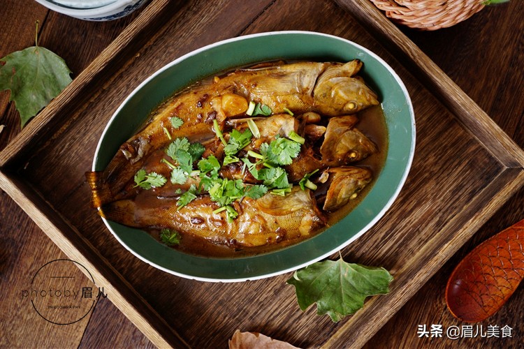 炖鱼放不放花椒的方法,炖鱼用白酒去腥行吗