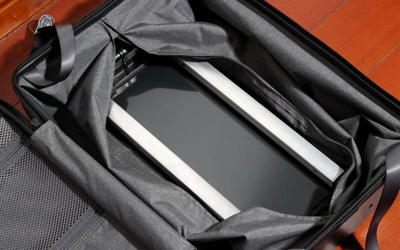 快速取物，为商务人士定制地平线8号登机箱体验