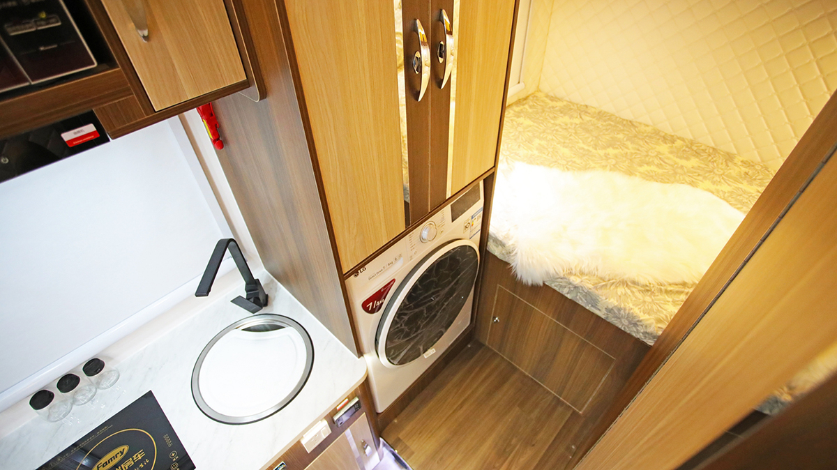 法美瑞海角七号轻卡房车尊尚版,2024款海角七号房车评测