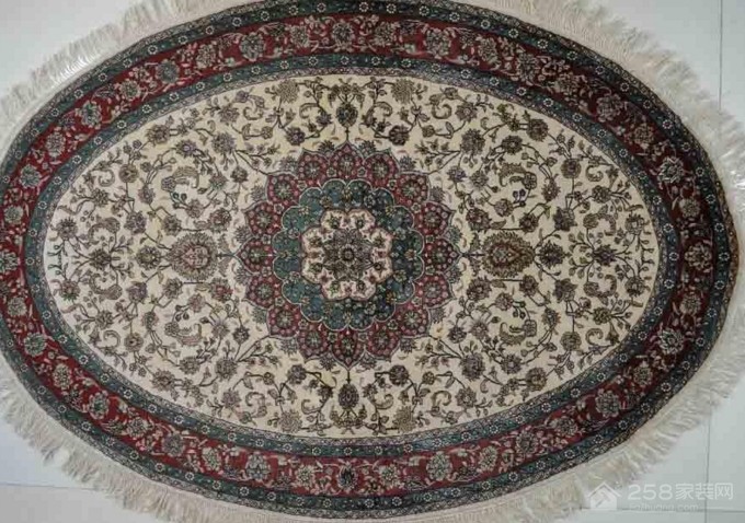 家用地毯怎么清洗地毯清洗保养方法详解