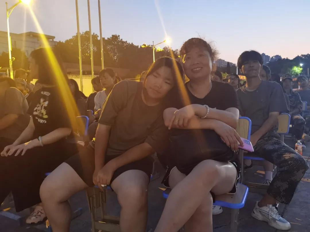 新生军训开营少年未来可期,军训结营进入倒计时