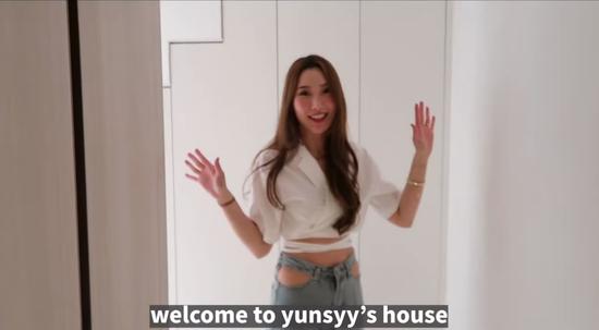 韩国美女晒独居公寓引11万人围观衣帽间全是名牌