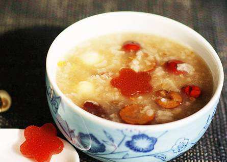 新鲜山楂和干山楂哪个刮油效果好,新鲜山楂与山楂片功效的区别大吗