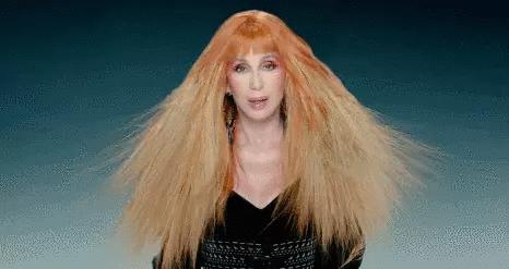 身边围绕无数小鲜肉,奇装异服的始祖,看她如何72变