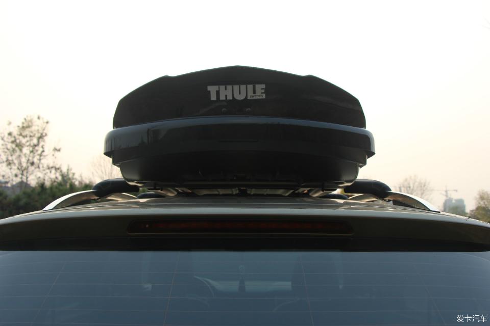 大熊的“书包”——THULE/拓乐灵动800车顶行李箱！