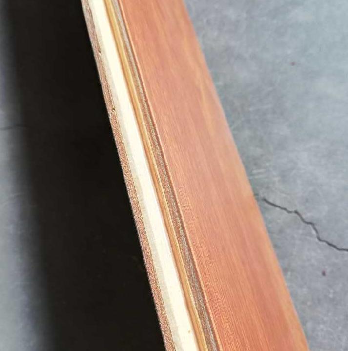 纠结木纹砖还是木地板,全屋通铺强化复合木地板的优缺点