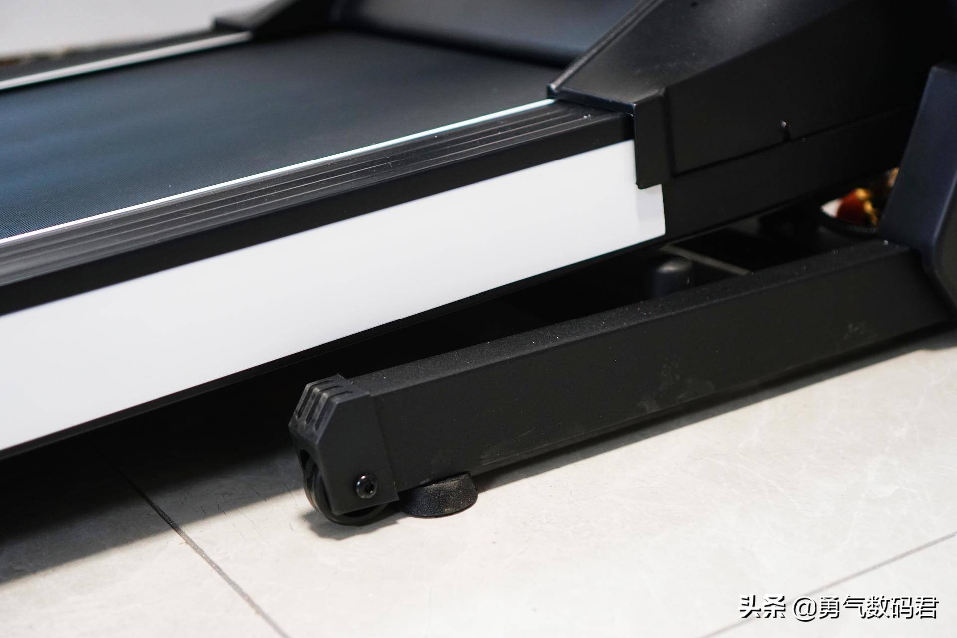 华为hilink立久佳智能跑步机,华为生态跑步机亿健