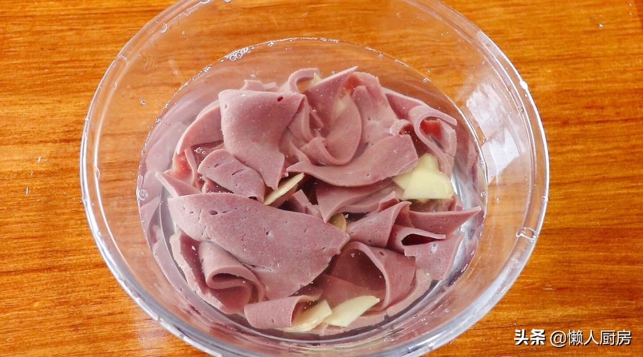 猪肝汤的做法和视频,用卤好的猪肝做菠菜猪肝汤可以吗