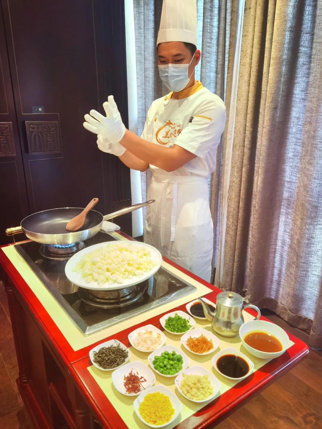 寻味武汉夜宵小龙虾,寻味武汉大隐隐于市的私房菜