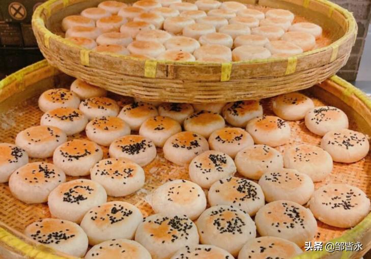 西安最火的三家绿豆饼店,西安绿豆饼