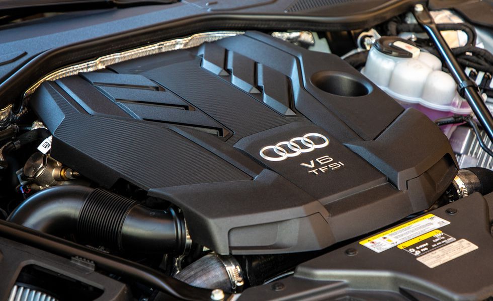 2019款奥迪a855tfsi豪华版二手车,试驾奥迪a82020款