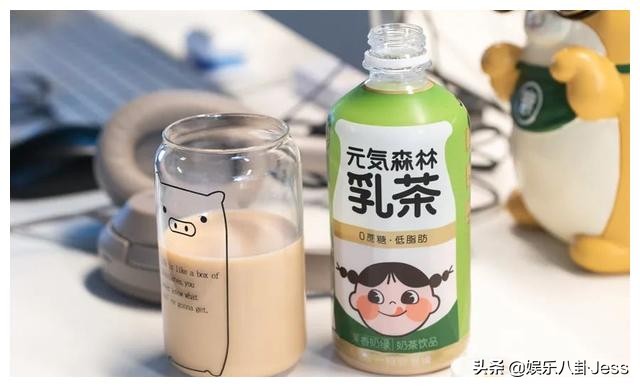 在李佳琦直播间买零食，是个划算的选择吗？