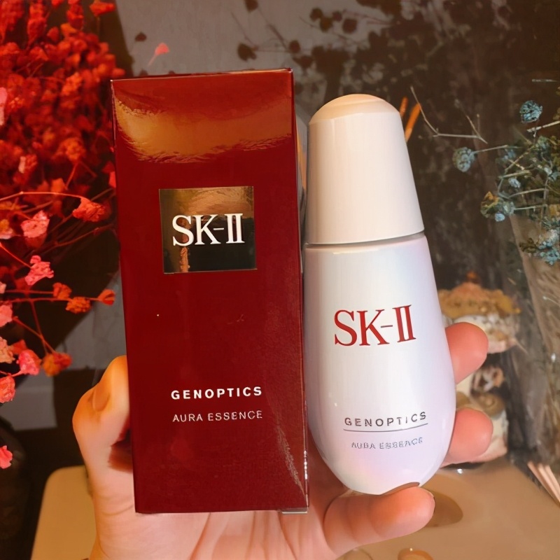 送女朋友眼霜送什么牌子的好,送女朋友化妆品套装什么牌子好