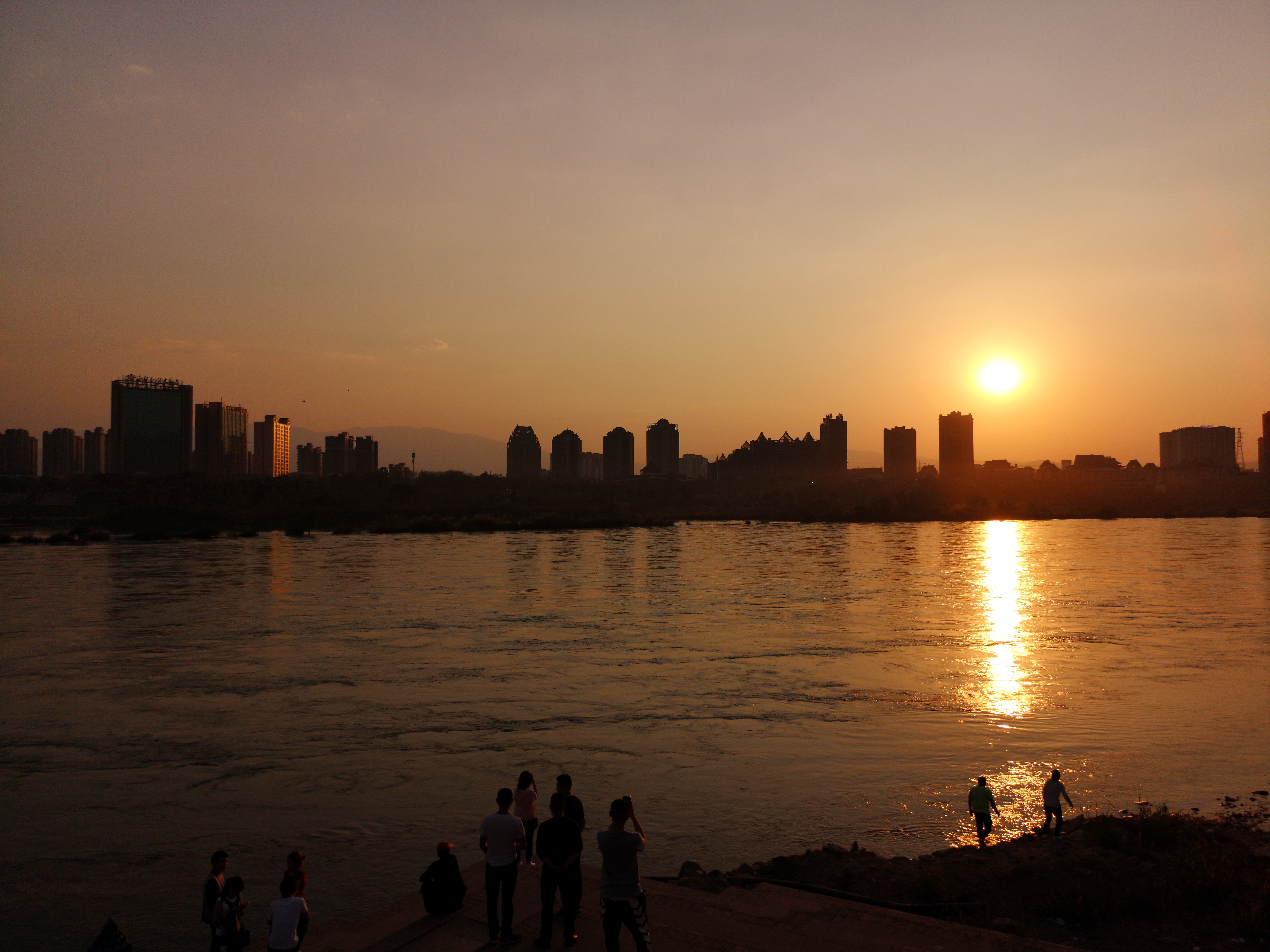 上海出发云南自驾游详细攻略,安徽出发自驾游云南最佳路线图