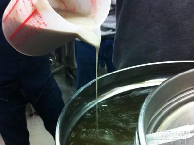 法国干红葡萄酒酿造过程,葡萄酒酿造过程