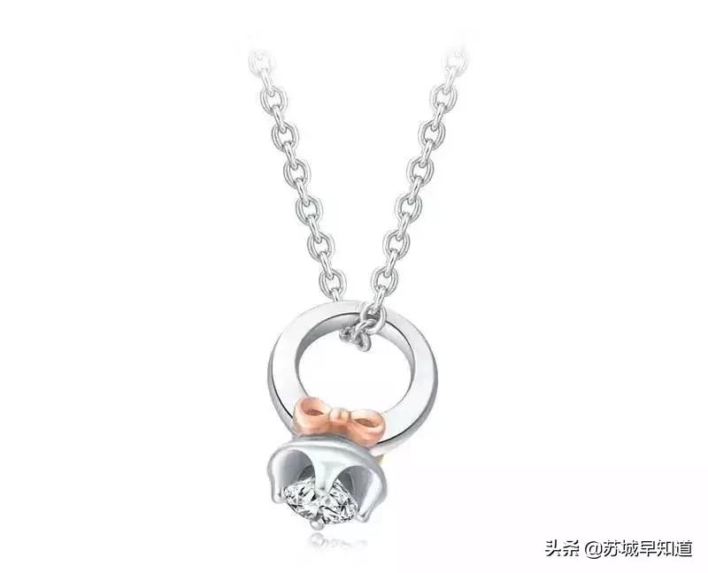 女装+女鞋+配饰！3000元一身明星套，CLTR+C攻略春日！