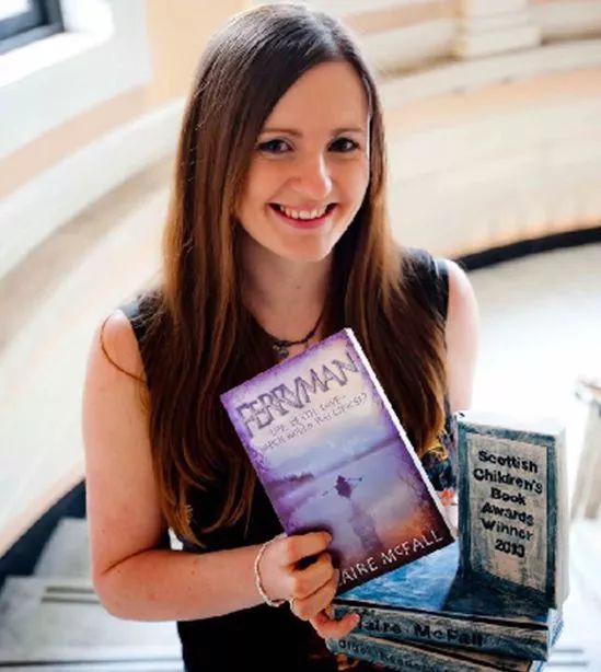 《摆渡人》：这本书的畅销是不是一个*局骗**？