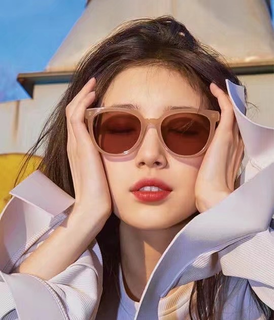 秀智变胖,秀智发福坐姿照片